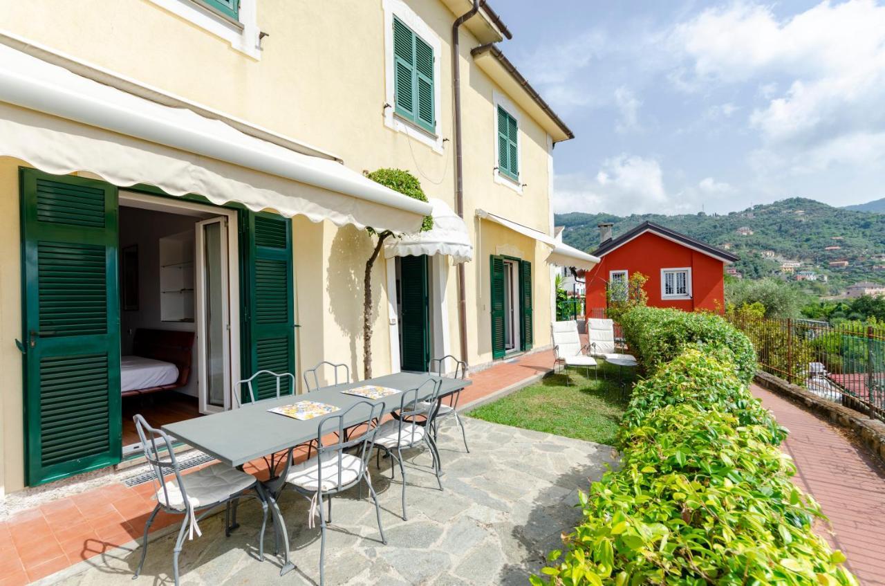 Joivy Inviting Flat With Garden And Sea View In Rapallo Exterior foto