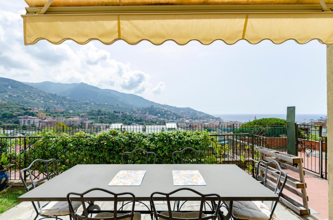 Joivy Inviting Flat With Garden And Sea View In Rapallo Exterior foto